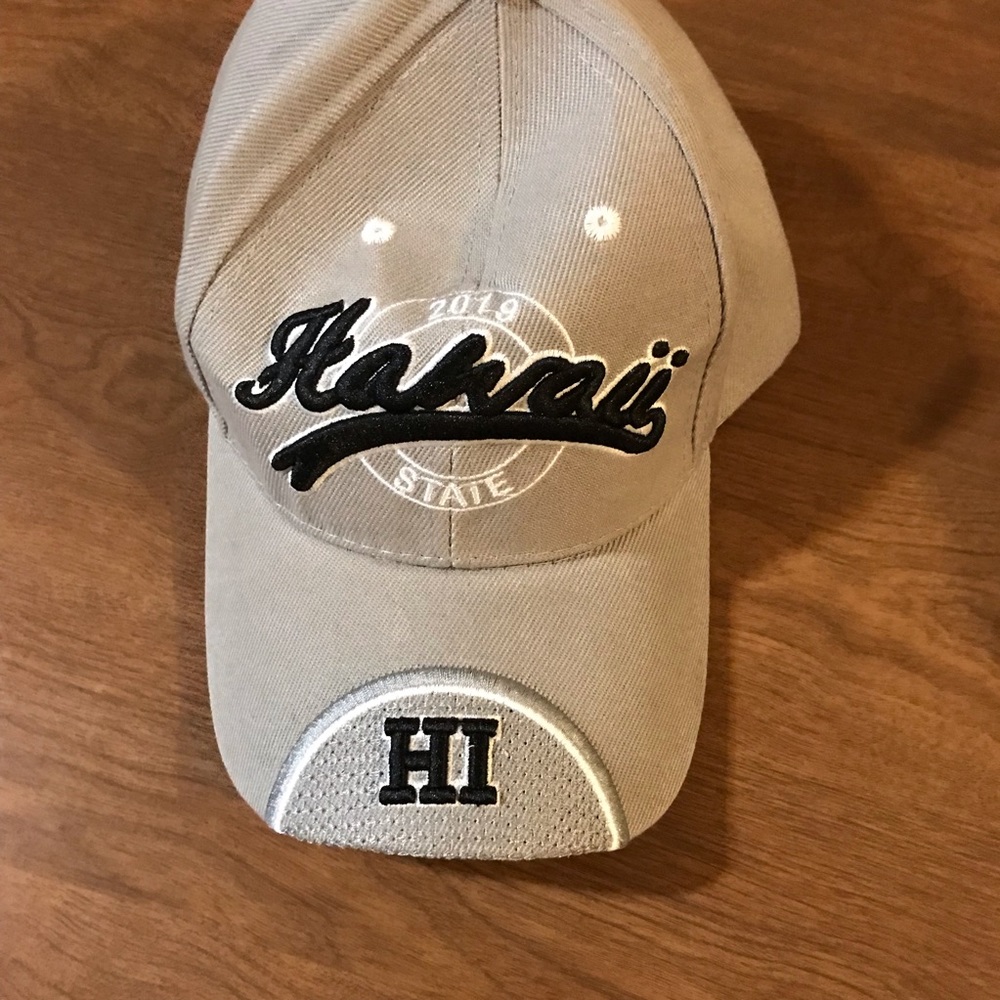 3/$15 Hawaii State 2019 hat